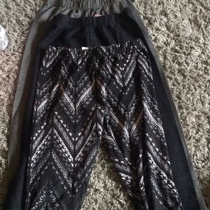 3 pairs of leggings